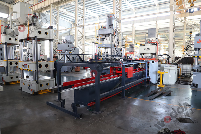 400噸錨桿托盤生產線 400噸錨桿托盤生產線