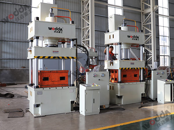 200噸拉伸液壓機 200噸拉伸液壓機