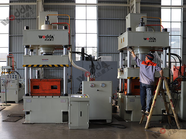 200噸拉伸液壓機 200噸拉伸液壓機