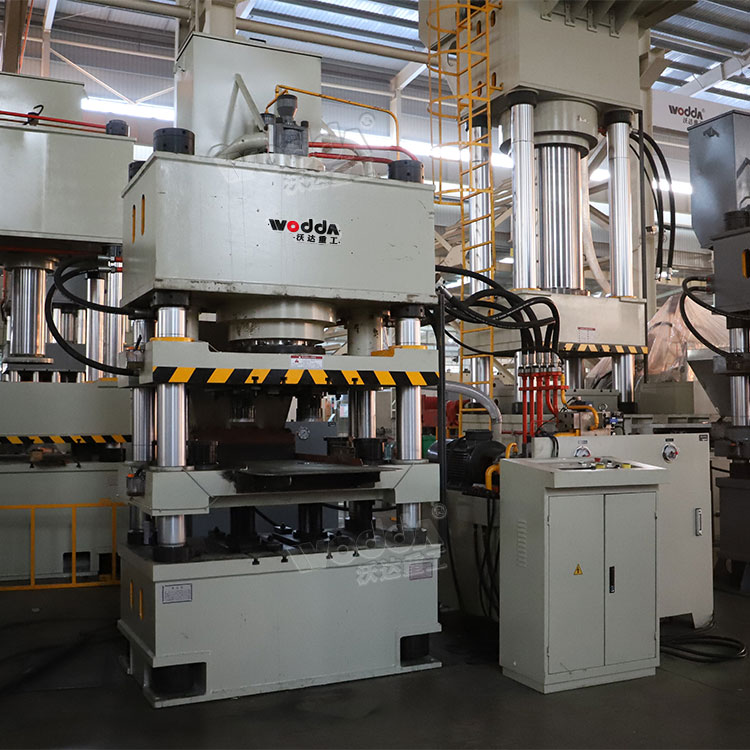 400噸四梁四柱鹽磚機 400噸四梁四柱鹽磚機