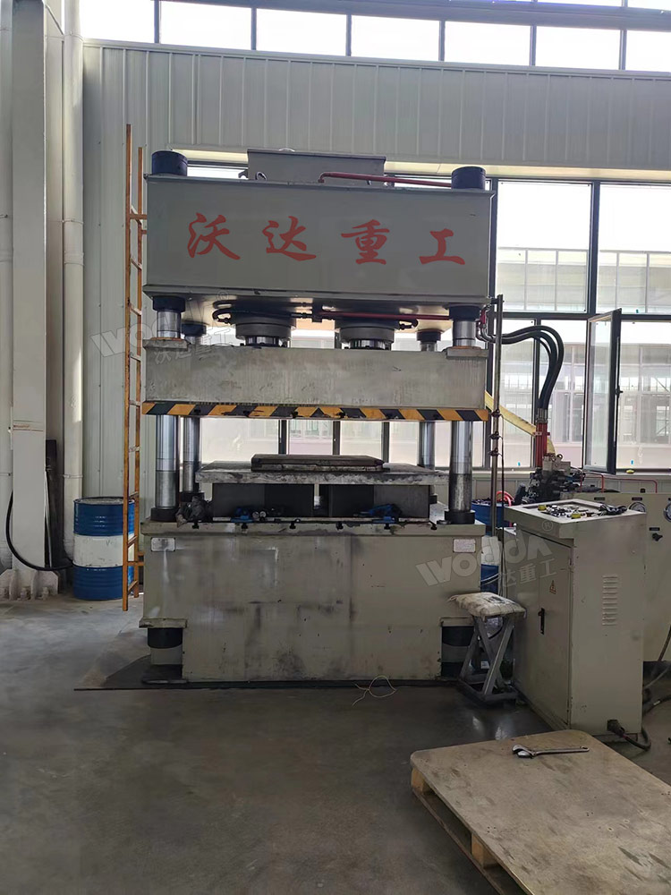 315噸不銹鋼風機外殼拉伸液壓機 315噸不銹鋼風機外殼拉伸液壓機