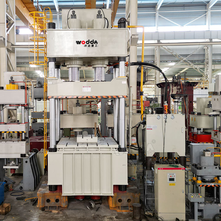 800噸液壓墊拉伸機(jī) 800噸液壓墊拉伸機(jī)