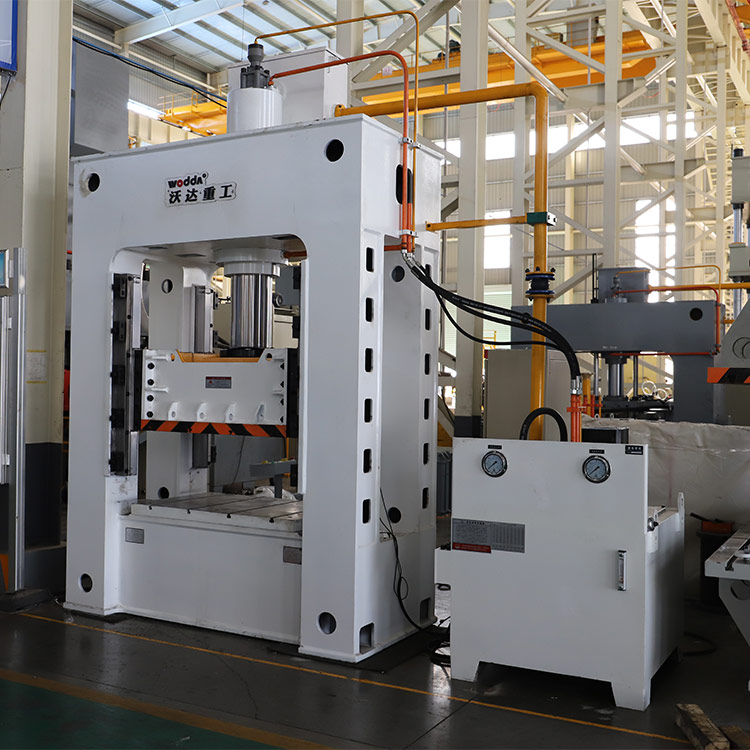 150噸框架式油壓機 150噸框架式油壓機